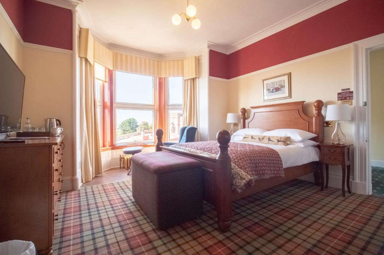 Redcliffe Hotel Inverness Exterior photo